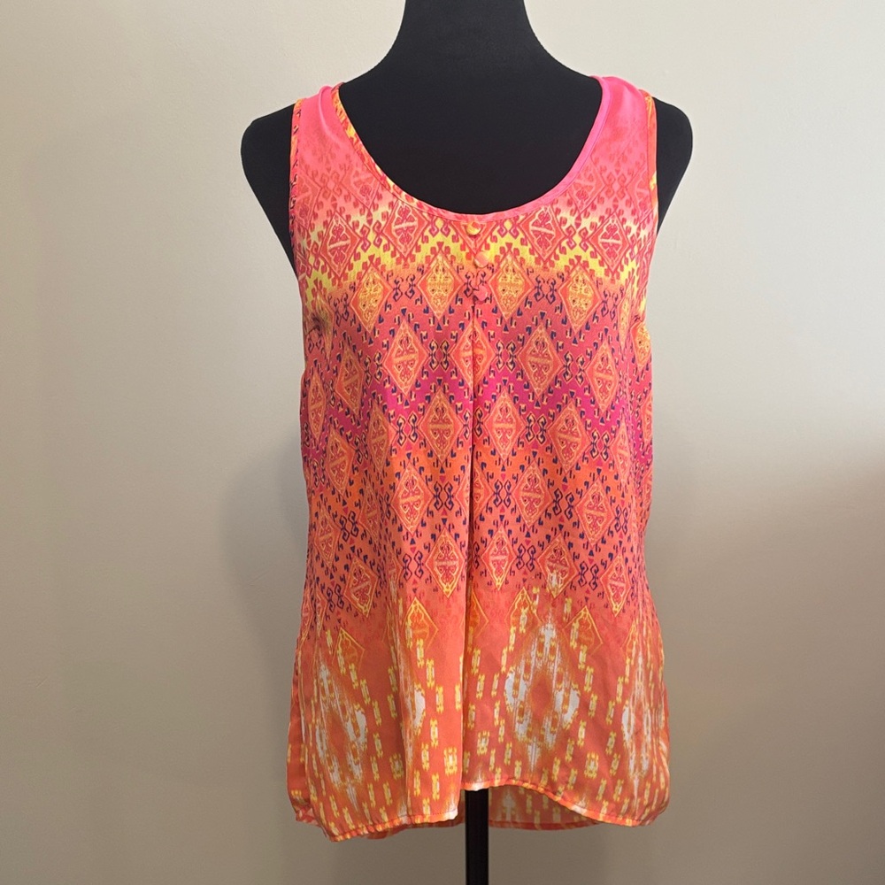 Tank top bow on back